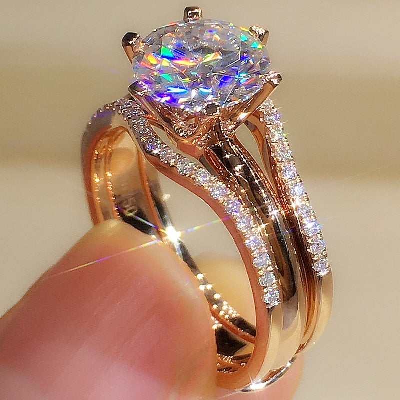 18K Gold Moissanite Matching Ring Set